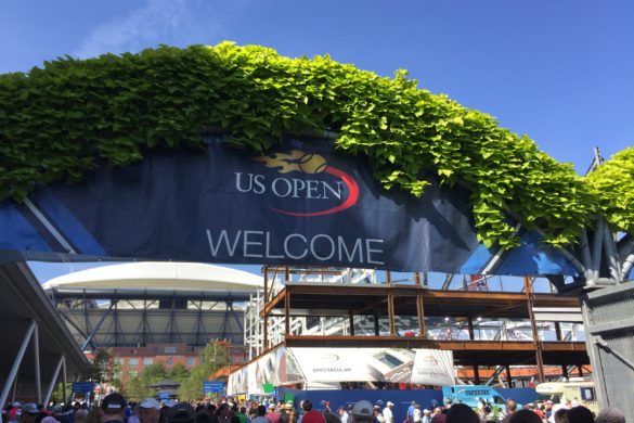 US tennis Open Busy Summer Cashmere and Wit