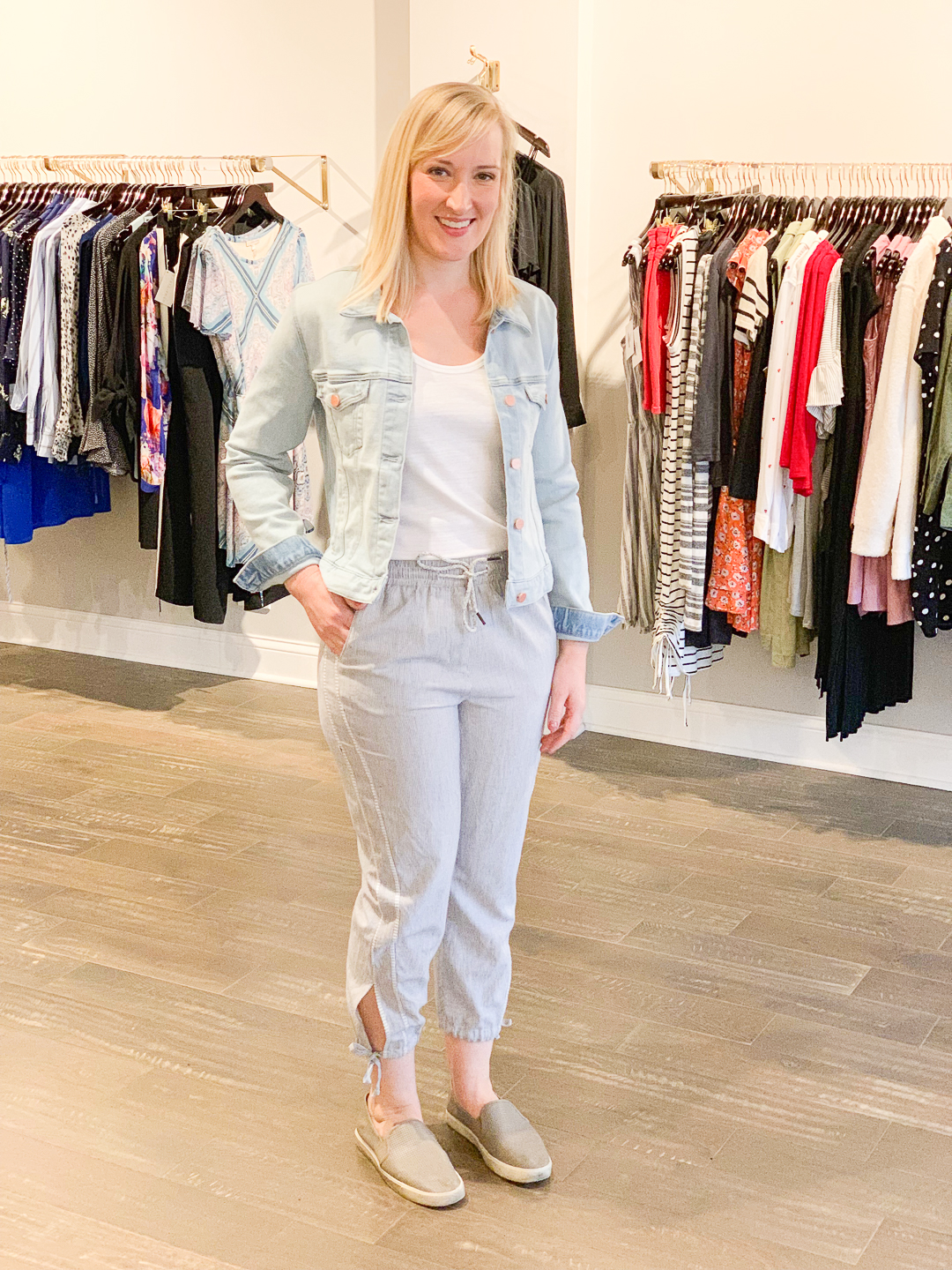 Pants Trend, Joggers, Genevieve Boutique, Chicago Personal Stylist